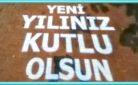 Kaldırıma Yazı Yansıtma