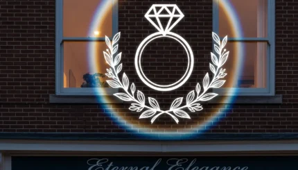Gelinlikçiler İçin Logo Yansıtma Cihazları: Rüya Gibi Görsellerle Akılda Kalıcı Reklam ve Unutulmaz Bir Deneyim 4 gelinlikcilerde logo yansir e1754384953618