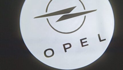 Opel Logosu Logo Yansıt Cihazı: Estetik ve Teknoloji Bir Arada 10 WhatsApp Image 2025 08 01 at 14.31.43 1