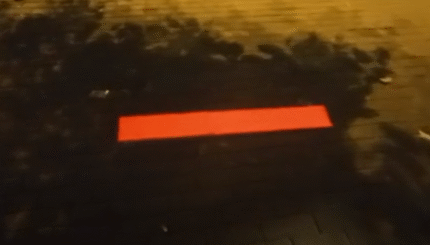 Gobo projektör - Binalarda/kaldırımlarda/duvarlarda logo projeksiyonu - 200W Dış mekanda kullanım 1 red