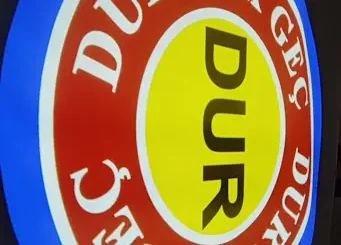 Dur bak Geç Logosunu Duvara Yansıt , İş güvenliği logoları Duvara Fabrikaya yansıt 13 www.logoyansitis.comguvenligi8