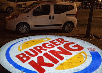 Burger King gibi markaların logolarını yere ve duvara HD yansıtın! | Logo Yansıt 35 www.logoyansitr.comburgerking2